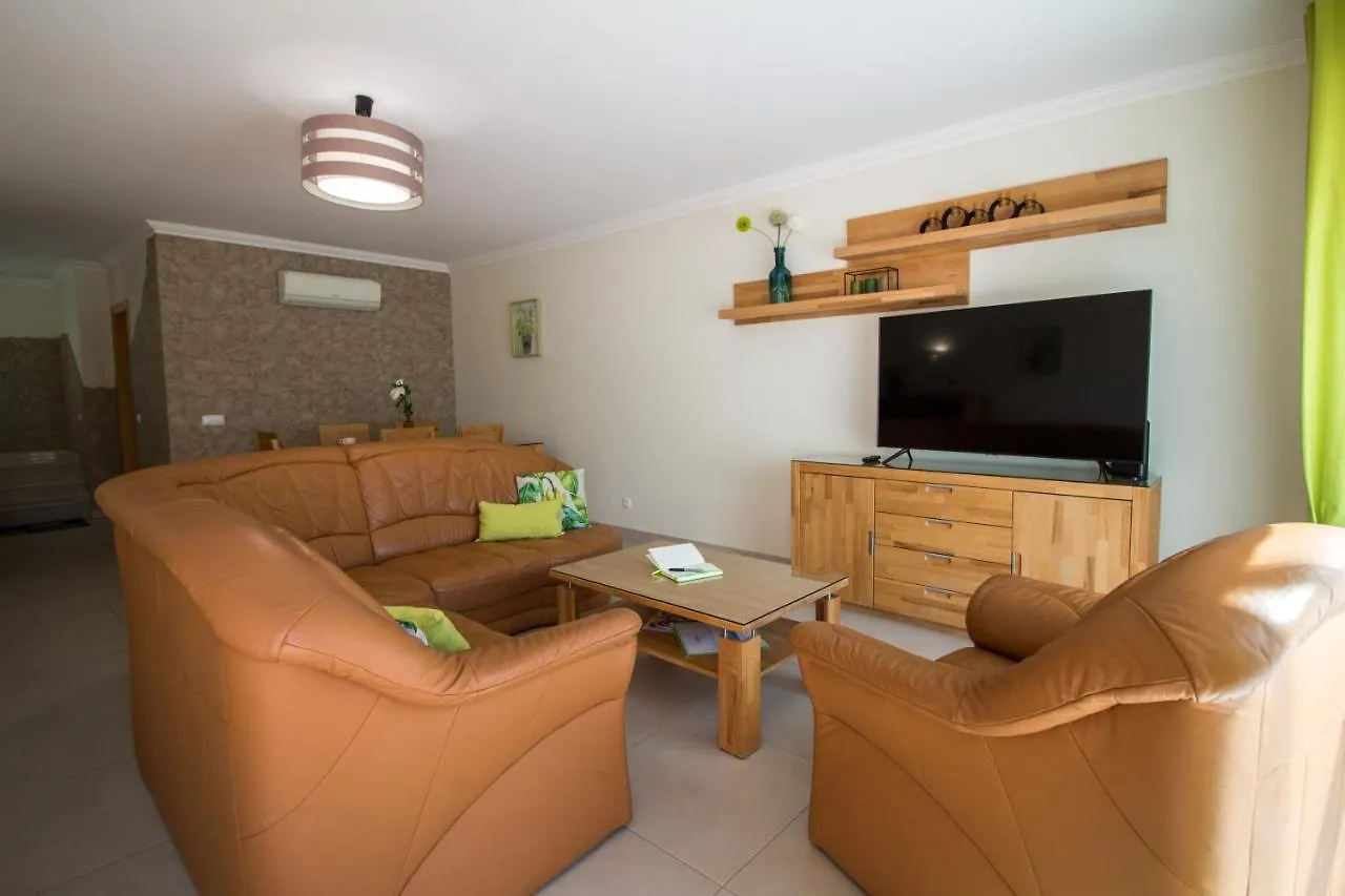 Cliff-Top Townhouse With Stunning Ocean Views Carvoeiro  Apartment Carvoeiro (Lagoa)